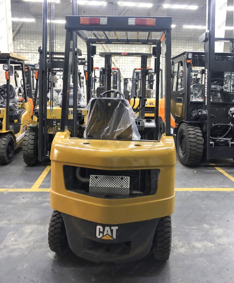 Дизельный погрузчик Caterpillar DP15NT КМ161 Б/У