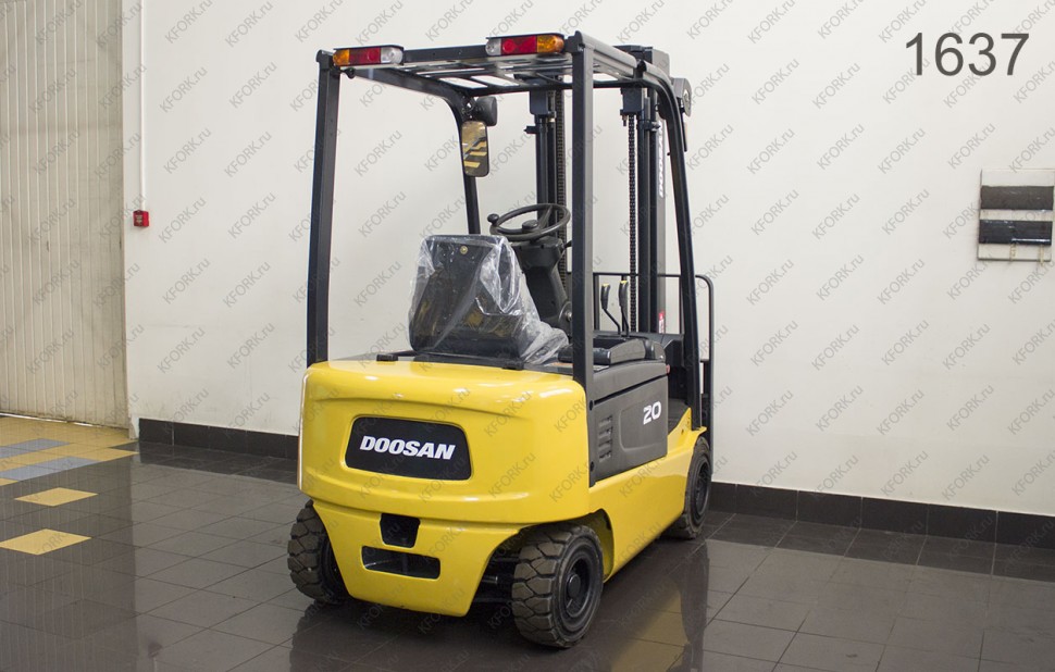 Электрический погрузчик Doosan 1637 Б/У