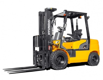 Вилочный погрузчик Hyundai 30DE-7 3 тонны, дизель