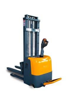 Штабелер самоходный 2,0 т 2,5 м XILIN CDD20K-EN с раздвижными вилами, с платформой
